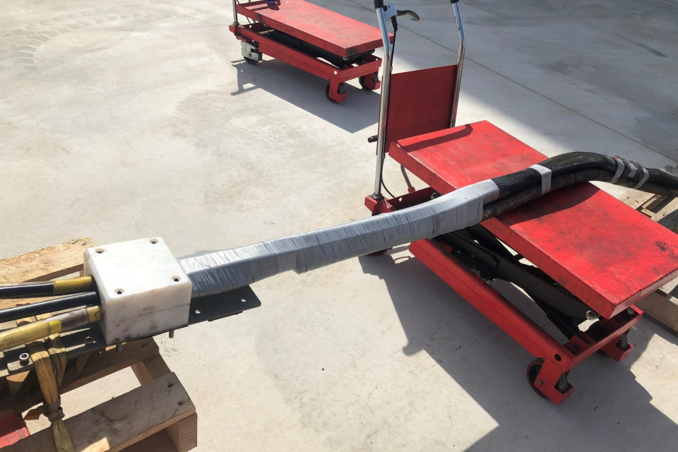 Flying lead hose repair