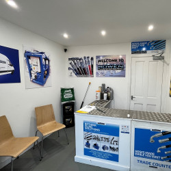 Trade 10 gallery